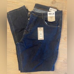 NWT Denim Co. 38x30 Stretch Slim Low Rise Blue Jeans.